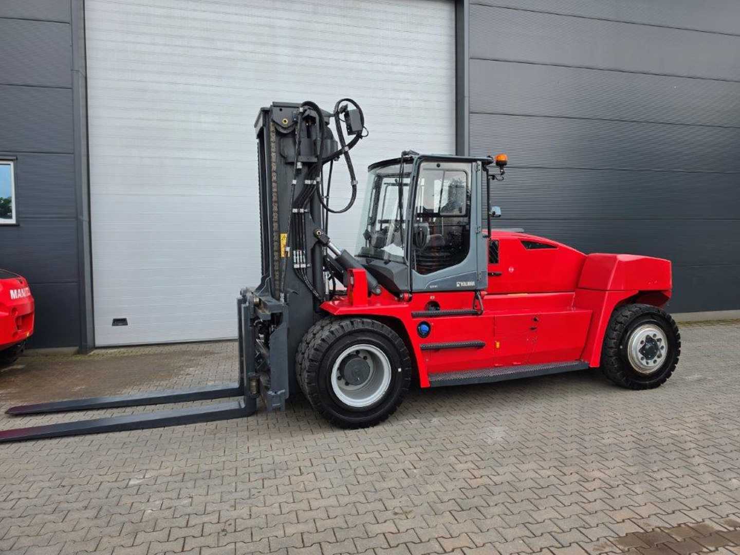 Használt targonca KALMAR DCG160-12 TRIPLEX DIESEL VIERRADFRONTSTAPLER (13055362)