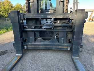 Használt targonca KALMAR DCG250-12S - SHORT - COMPACT DIESEL VIERRADFRONTSTAPLER (13069036)