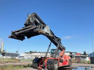 Használt targonca KALMAR DRF450-75C5XS DIESEL REACHSTACKER (13062491)