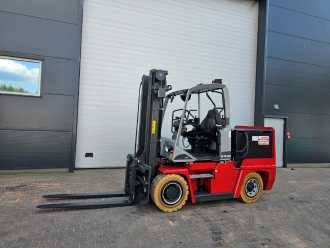Használt targonca KALMAR ECF70-6C ELEKTRO VIERRADFRONTSTAPLER (12875905) backdrop