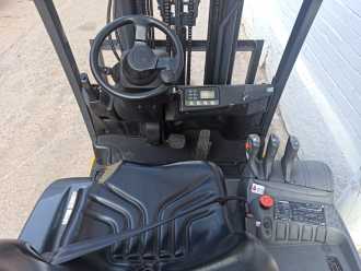 Használt targonca KOMATSU FB18M-12 ELEKTRO DREIRADFRONTSTAPLER (12998174)