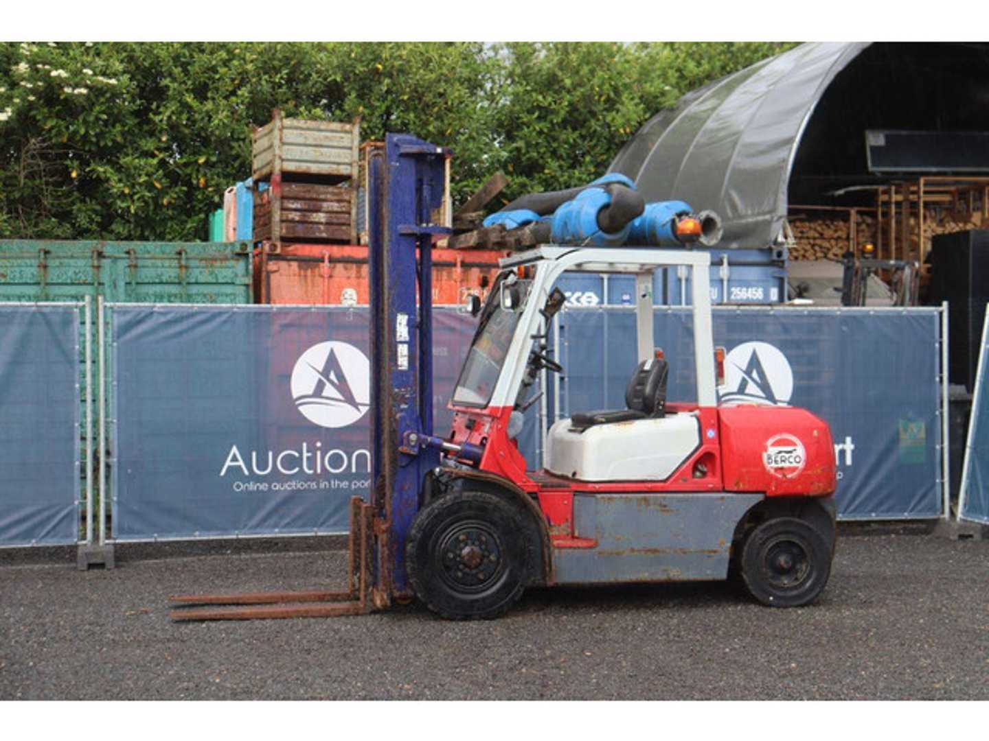 Használt targonca KOMATSU FD35T-7 DIESEL VIERRADFRONTSTAPLER (13065091)