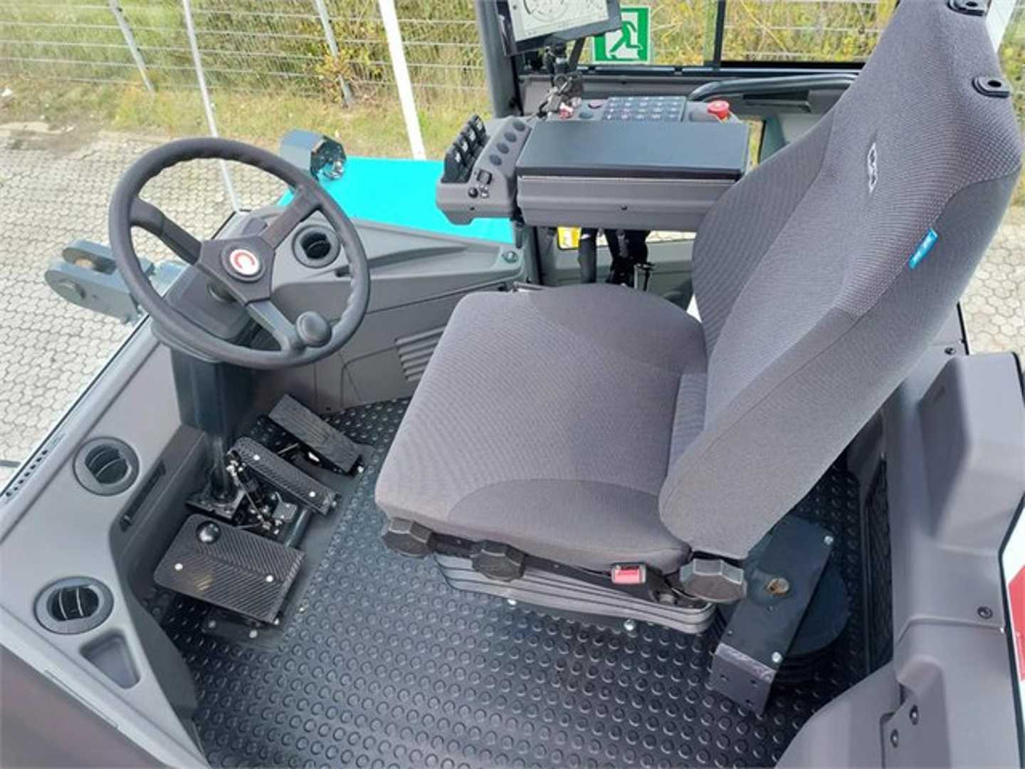 Használt targonca KONECRANES SMV 55-1200C DIESEL VIERRADFRONTSTAPLER (13014545)