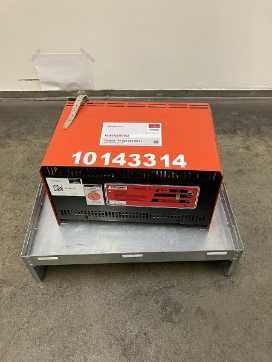 Használt targonca LINDE D 12 HP AP 1161-00 ELEKTRO HOCHHUBWAGENFAHRERSTAND (13073047)