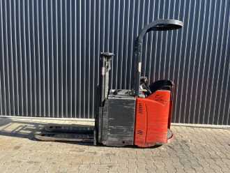 Használt targonca LINDE D12SP ELEKTRO HOCHHUBWAGENFAHRERSTAND (13071267)