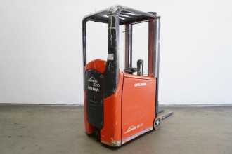 Használt targonca LINDE E 10 334 ELEKTRO DREIRADFRONTSTAPLER (13066861)