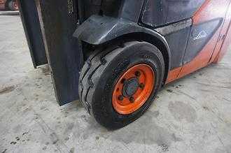 Használt targonca LINDE E 12-02 - 2019er ELEKTRO DREIRADFRONTSTAPLER (13071186)