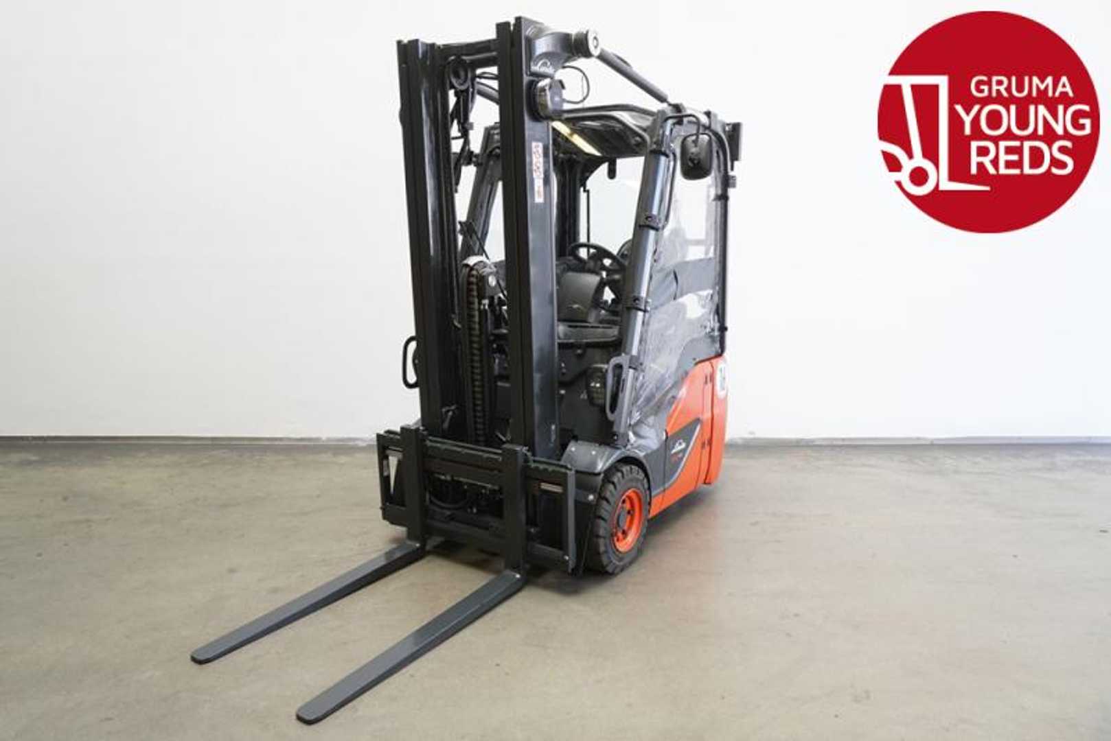 Használt targonca LINDE E 12 EVO 386-02 ELEKTRO DREIRADFRONTSTAPLER (13048448)