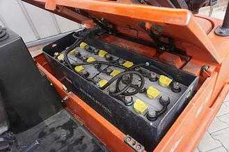 Használt targonca LINDE E 12Z-02 - Triplex ELEKTRO VIERRADFRONTSTAPLER (12880429)