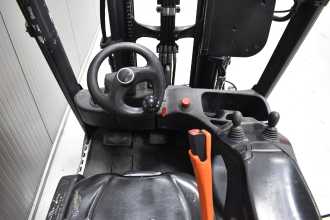 Használt targonca LINDE E 15 - 02 /58840/ ELEKTRO DREIRADFRONTSTAPLER (13066183)