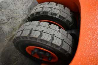Használt targonca LINDE E 15 EVO 386-02 ELEKTRO DREIRADFRONTSTAPLER (12960138)