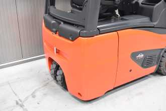 Használt targonca LINDE E 16 C - 02 /58216/ ELEKTRO DREIRADFRONTSTAPLER (13053793)