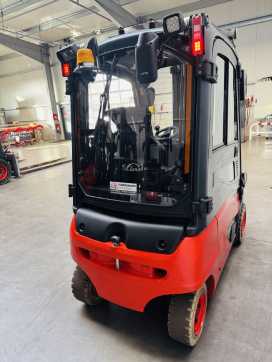 Használt targonca LINDE E 16 P-02 EVO Triplex Kabine STVO ELEKTRO VIERRADFRONTSTAPLER (12936704)