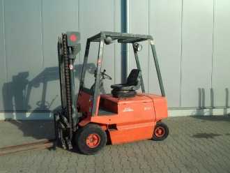 Használt targonca LINDE E 20 / 325 ELEKTRO VIERRADFRONTSTAPLER (13070922) backdrop