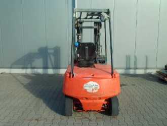 Használt targonca LINDE E 20 / 325 ELEKTRO VIERRADFRONTSTAPLER (13070922)