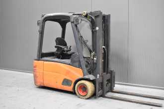 Használt targonca LINDE E 20 L - 01 /58838/ ELEKTRO DREIRADFRONTSTAPLER (13066181) backdrop