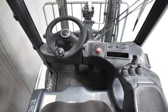 Használt targonca LINDE E 20 PH - 02 /58648/ ELEKTRO VIERRADFRONTSTAPLER (13074773)