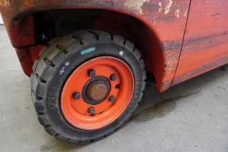 Használt targonca LINDE E 20 PL 386 ELEKTRO VIERRADFRONTSTAPLER (13027090)