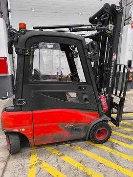 Használt targonca LINDE E 20 PL ELEKTRO VIERRADFRONTSTAPLER (13035533)