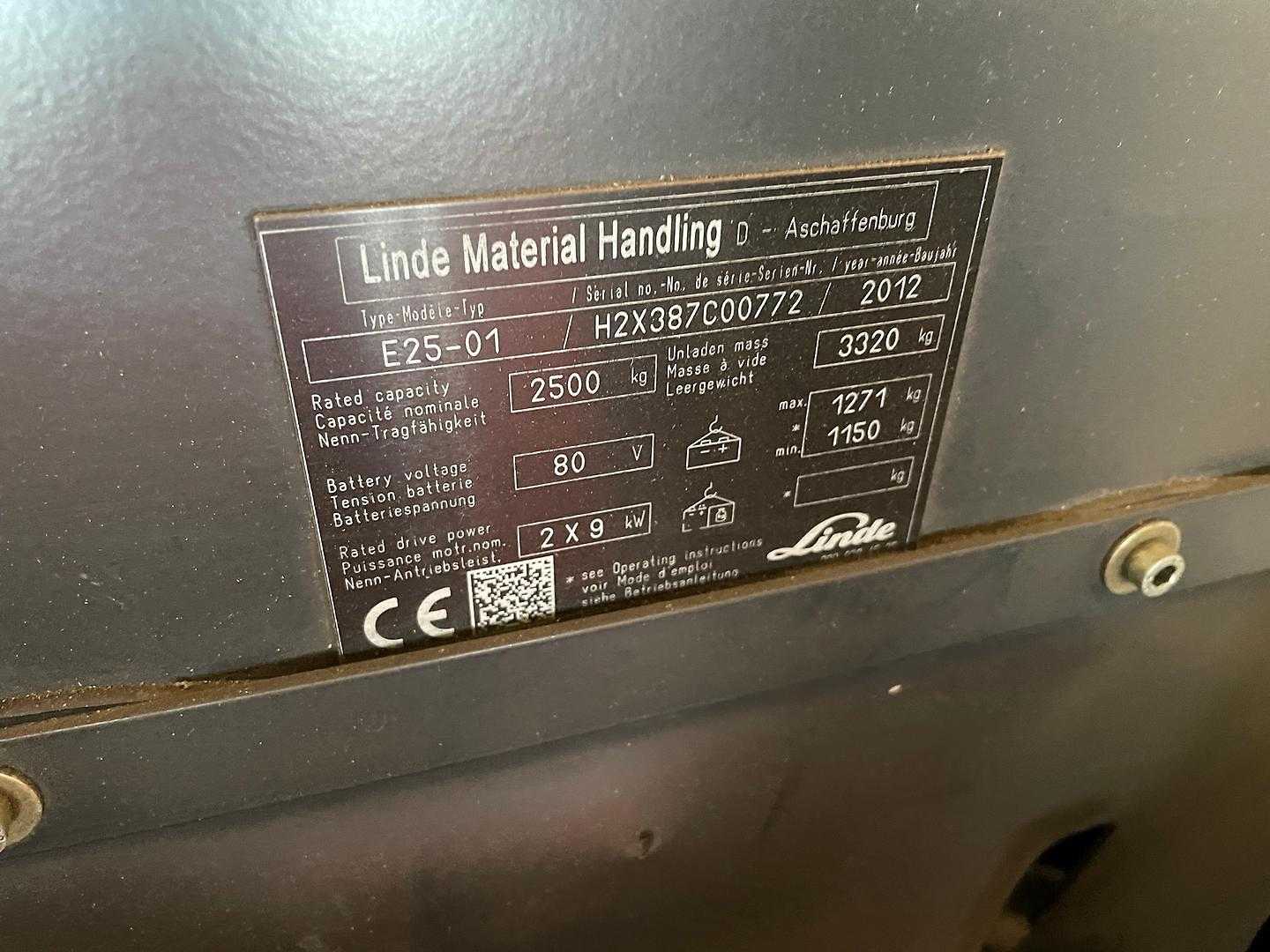 Használt targonca LINDE E 25-01 ELEKTRO VIERRADFRONTSTAPLER (12666444)
