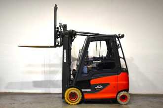 Használt targonca LINDE E 25/600 H 387 ELEKTRO VIERRADFRONTSTAPLER (13041486)