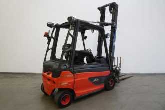 Használt targonca LINDE E 25 L 387 ELEKTRO VIERRADFRONTSTAPLER (13074715)