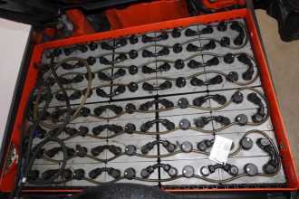 Használt targonca LINDE E 30 387-00 ELEKTRO VIERRADFRONTSTAPLER (13034573)