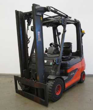 Használt targonca LINDE E 30 387 ELEKTRO VIERRADFRONTSTAPLER (12797297) backdrop