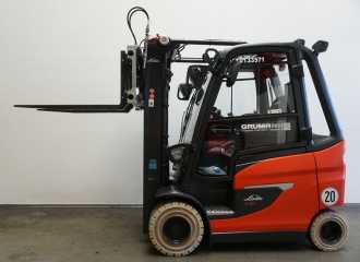 Használt targonca LINDE E 30/600 H 1252 ELEKTRO VIERRADFRONTSTAPLER (13061971)