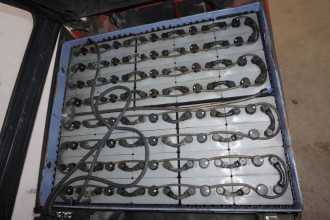 Használt targonca LINDE E 30/600 HL 387 ELEKTRO VIERRADFRONTSTAPLER (13034568)