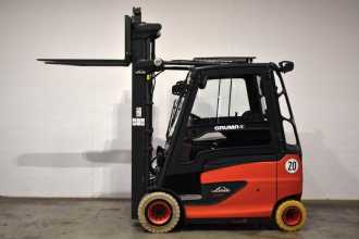 Használt targonca LINDE E 30/600 HL 387 ELEKTRO VIERRADFRONTSTAPLER (13042745)
