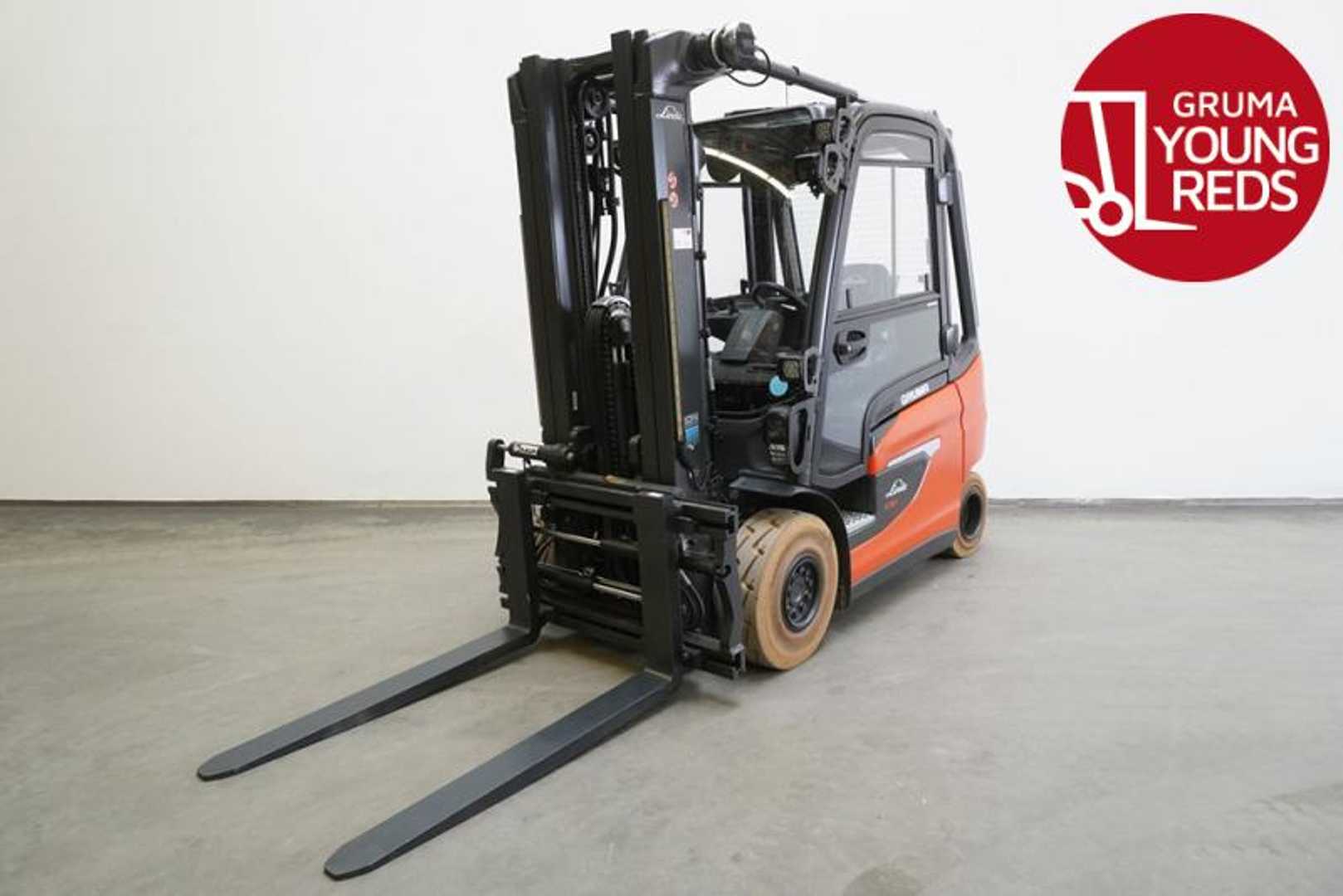 Használt targonca LINDE E 30 ION 1252 ELEKTRO VIERRADFRONTSTAPLER (13015546)