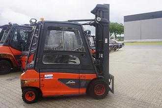 Használt targonca LINDE E 35L-01 - 2020er ELEKTRO VIERRADFRONTSTAPLER (13049557)