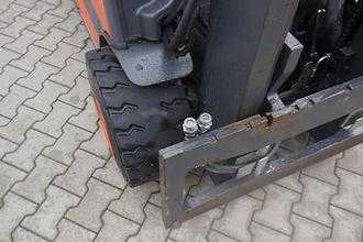 Használt targonca LINDE E 35L-01 - 2020er ELEKTRO VIERRADFRONTSTAPLER (13049557)