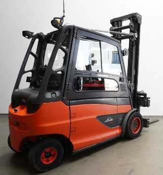Használt targonca LINDE E 50/600 HL 388 ELEKTRO VIERRADFRONTSTAPLER (12892136)