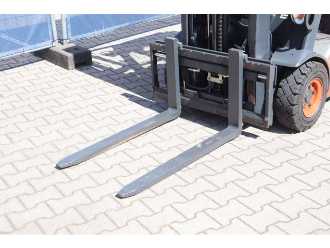 Használt targonca LINDE E12-01 ELEKTRO VIERRADFRONTSTAPLER (13041355)