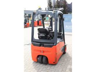 Használt targonca LINDE E14-02 ELEKTRO VIERRADFRONTSTAPLER (13041279)