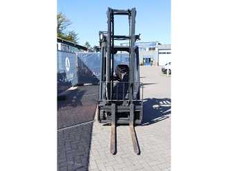 Használt targonca LINDE E14-02 ELEKTRO VIERRADFRONTSTAPLER (13041371)