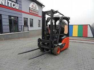 Használt targonca LINDE E14-02 Li-Ion battery , duplex ELEKTRO DREIRADFRONTSTAPLER (12999471)