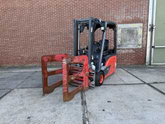 Használt targonca LINDE E16-02 ELEKTRO DREIRADFRONTSTAPLER (13069821)
