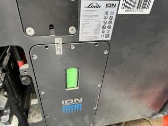 Használt targonca LINDE E16-02 ELEKTRO DREIRADFRONTSTAPLER (13075066)