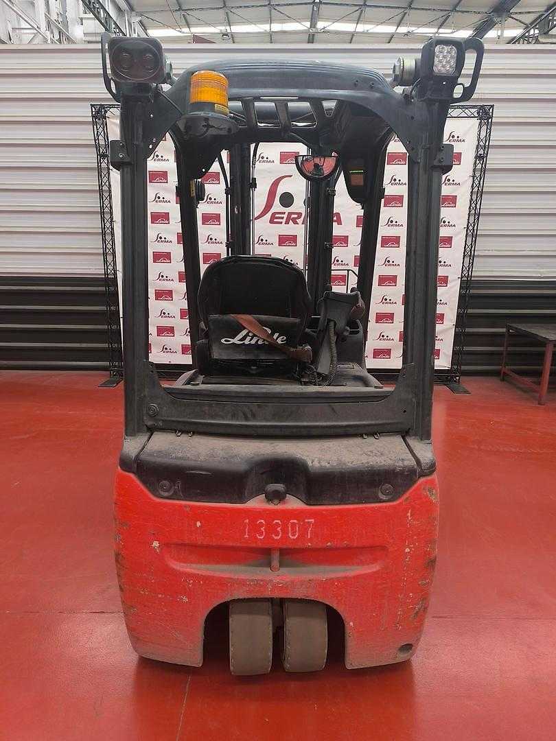 Használt targonca LINDE E16 L 386 ELEKTRO DREIRADFRONTSTAPLER (13048535)