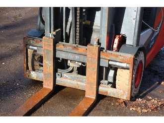 Használt targonca LINDE E16C ELEKTRO VIERRADFRONTSTAPLER (13041169)