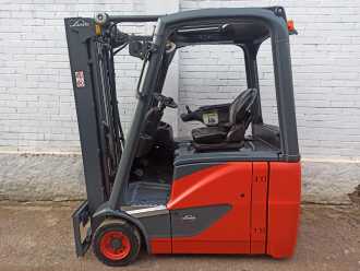 Használt targonca LINDE E16H ELEKTRO DREIRADFRONTSTAPLER (13040286)