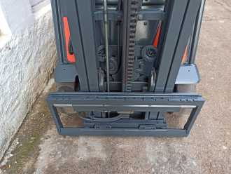 Használt targonca LINDE E16H ELEKTRO DREIRADFRONTSTAPLER (13040286)