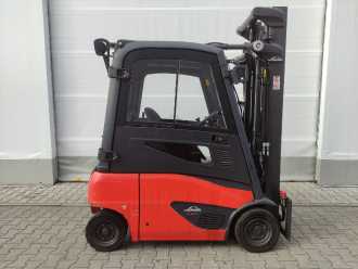 Használt targonca LINDE E16P-02/386 EVO ELEKTRO VIERRADFRONTSTAPLER (13071242)