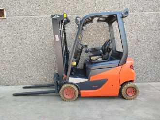 Használt targonca LINDE E16P ELEKTRO VIERRADFRONTSTAPLER (13022660)
