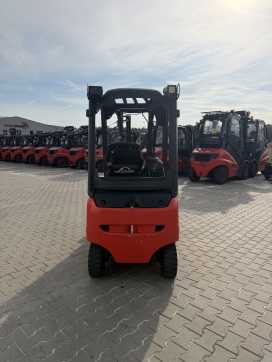 Használt targonca LINDE E16PH-02 ELEKTRO VIERRADFRONTSTAPLER (13070458)