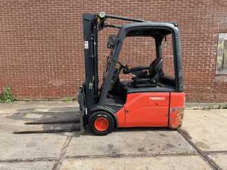 Használt targonca LINDE E18-01 ELEKTRO DREIRADFRONTSTAPLER (13058721)