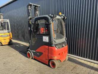 Használt targonca LINDE E18PH-02 ELEKTRO VIERRADFRONTSTAPLER (13074852)